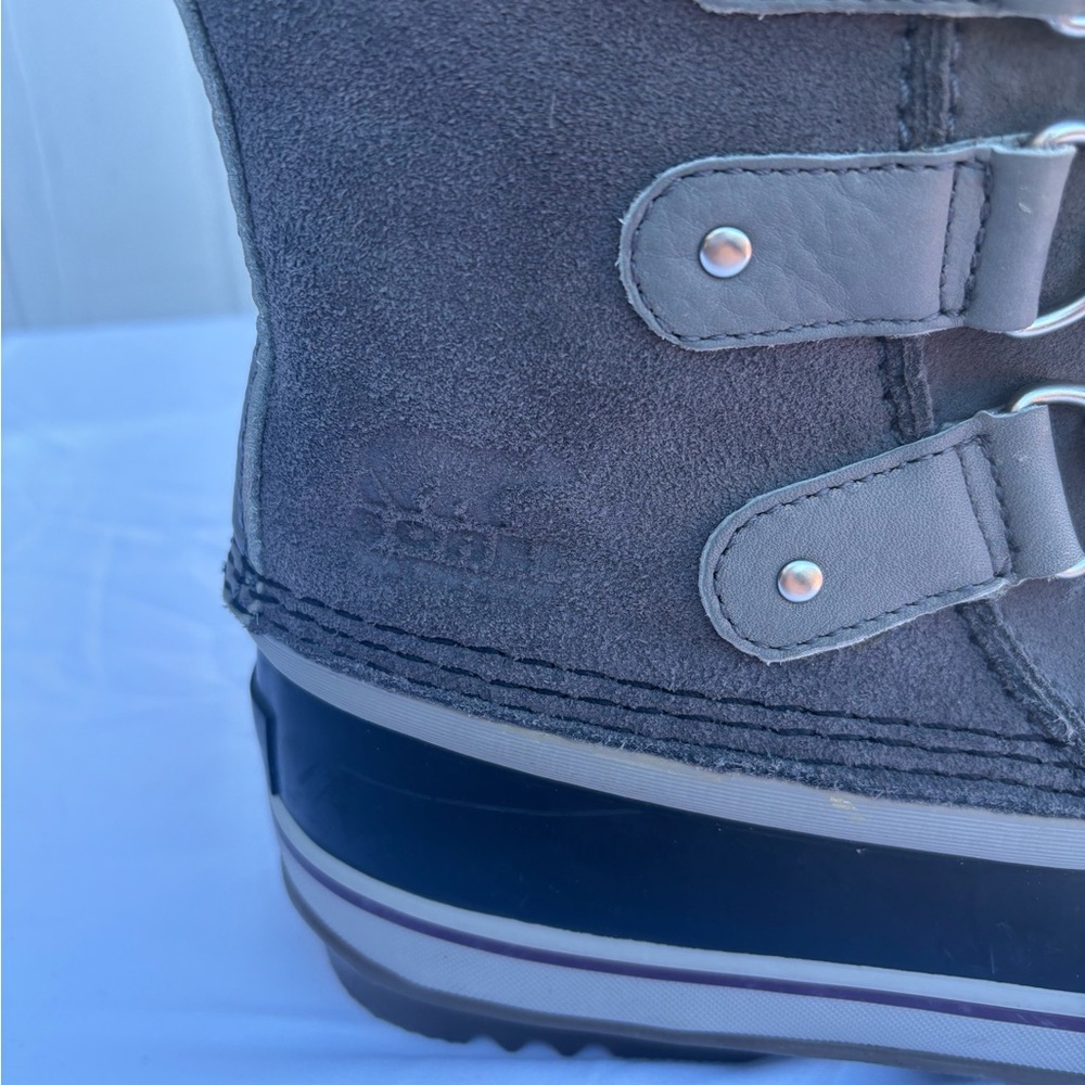 Sorel Gray and Black Winter Boots - Picture 3 of 8